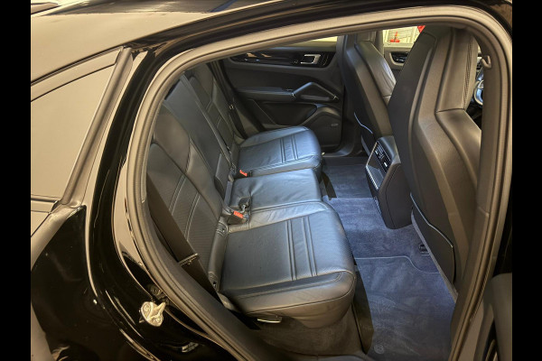 Porsche Cayenne Coupé 3.0 E-Hybrid|PANO|360 CAMERA|INRUIL MOGELIJK|