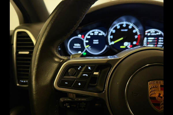Porsche Cayenne Coupé 3.0 E-Hybrid|PANO|360 CAMERA|INRUIL MOGELIJK|