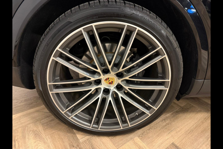 Porsche Cayenne Coupé 3.0 E-Hybrid|PANO|360 CAMERA|INRUIL MOGELIJK|