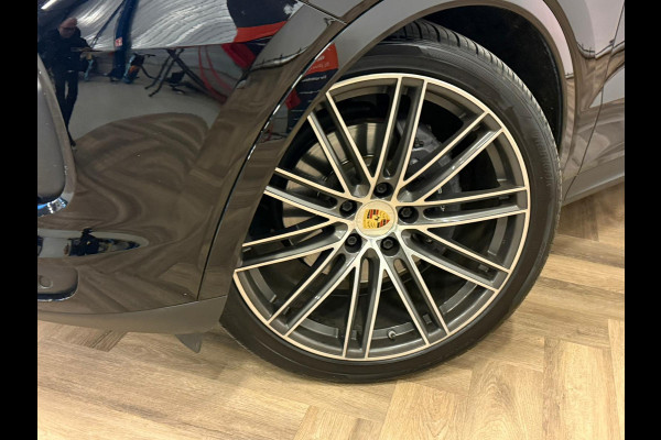 Porsche Cayenne Coupé 3.0 E-Hybrid|PANO|360 CAMERA|INRUIL MOGELIJK|