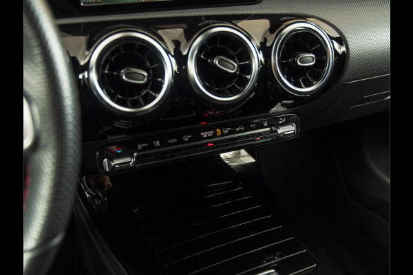 Mercedes-Benz CLA-Klasse Shooting Brake 250 e AMG Line