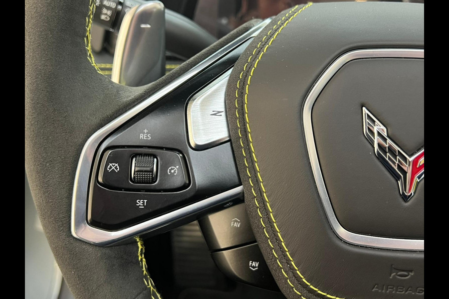 Chevrolet Corvette C8.R Convertible Carbon Pack