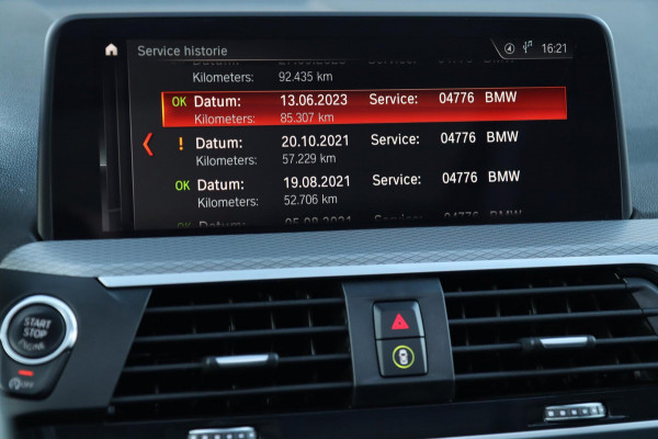 BMW X3 XDrive30i M Sport / PANO / HUD / LIVE COCKPIT / CAMERA / DEALER SERVICE