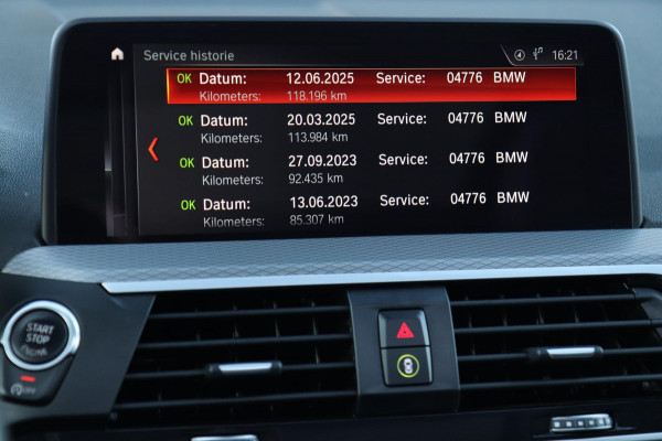 BMW X3 XDrive30i M Sport / PANO / HUD / LIVE COCKPIT / CAMERA / DEALER SERVICE