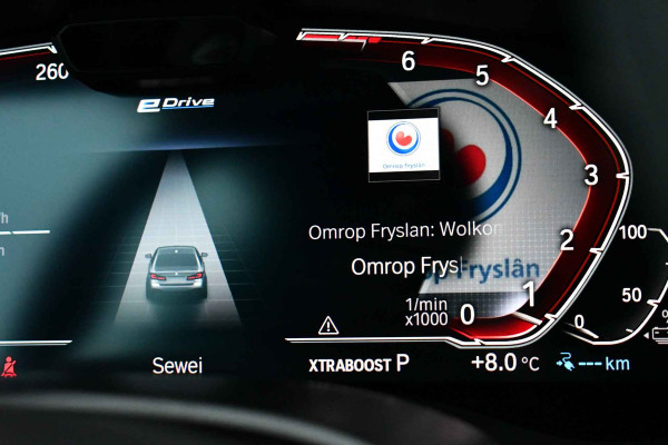 BMW 5 Serie 530e M-Sport Pano Trekh ACC HUD 360 Laser El-Klep