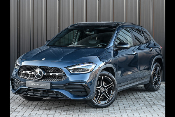 Mercedes-Benz GLA 250 e AMG Line · Panoramadak · Elektr. verst. stoelen · Ambiance sfeerverlichting · Stoelverwarming · Achteruitrijcamera ·