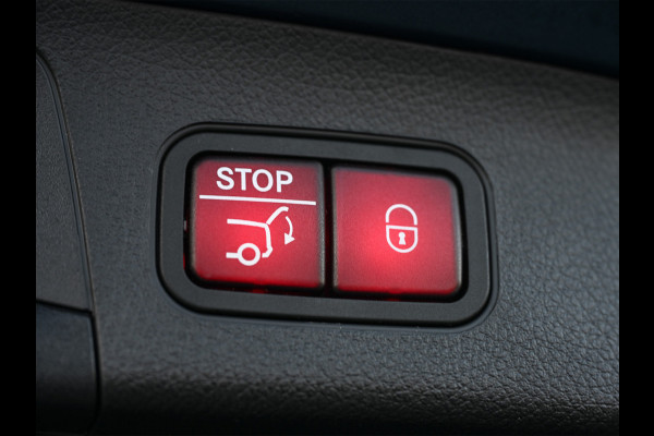 Mercedes-Benz GLA 250 e AMG Line · Panoramadak · Elektr. verst. stoelen · Ambiance sfeerverlichting · Stoelverwarming · Achteruitrijcamera ·