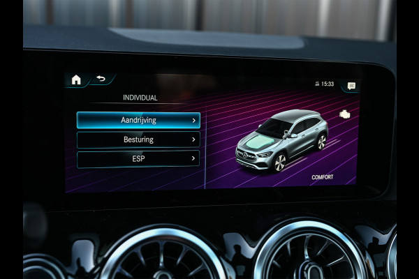 Mercedes-Benz GLA 250 e AMG Line · Panoramadak · Elektr. verst. stoelen · Ambiance sfeerverlichting · Stoelverwarming · Achteruitrijcamera ·