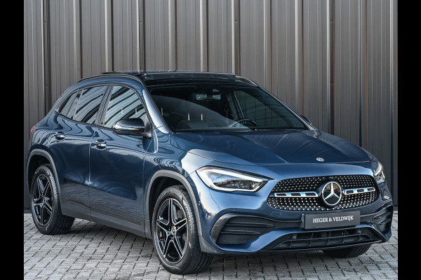 Mercedes-Benz GLA 250 e AMG Line · Panoramadak · Elektr. verst. stoelen · Ambiance sfeerverlichting · Stoelverwarming · Achteruitrijcamera ·
