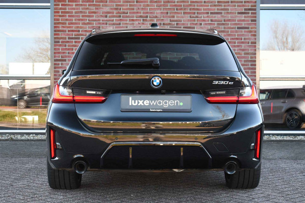 BMW 3 Serie Touring 330e M-Sport Pro Pano M-zetels ACC HUD HiFi 19inch