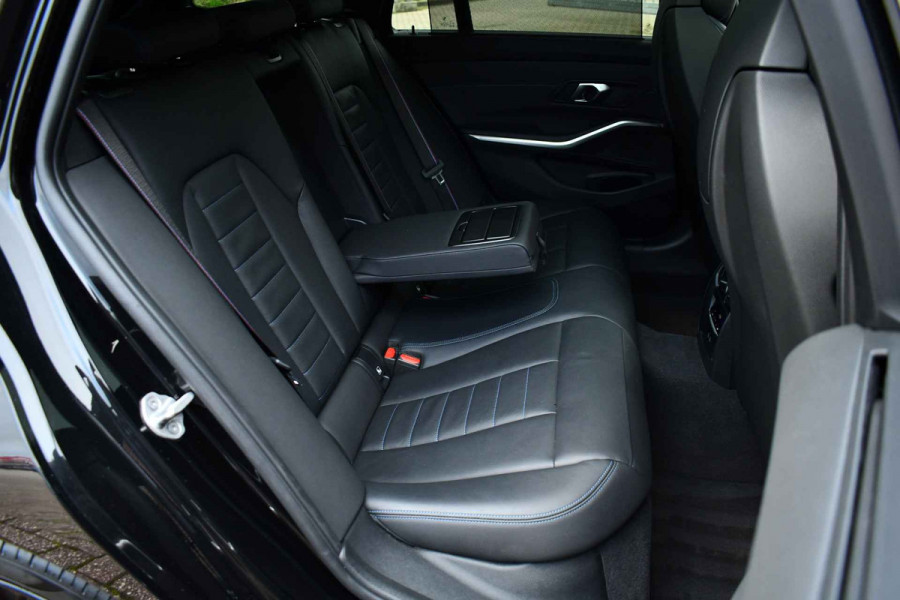 BMW 3 Serie Touring 330e M-Sport Pro Pano M-zetels ACC HUD HiFi 19inch