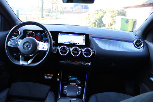 Mercedes-Benz EQA 250 AMG Line 67 kWh SOh 96,3% SFEER NAVI LED 43000KM!!!
