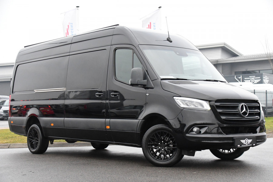 Mercedes-Benz Sprinter 319 V6 3.0 CDI L3H2 Black Edition Camera, Cruise, Carplay, LED, 10,5'' Mbux, 3500kg Trekhaak, Automaat, 190pk, Uniek!