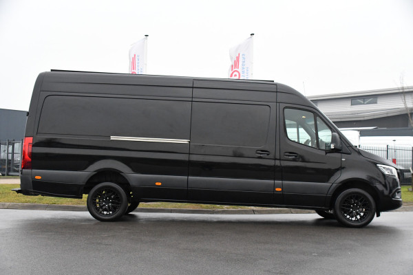 Mercedes-Benz Sprinter 319 V6 3.0 CDI L3H2 Black Edition Camera, Cruise, Carplay, LED, 10,5'' Mbux, 3500kg Trekhaak, Automaat, 190pk, Uniek!
