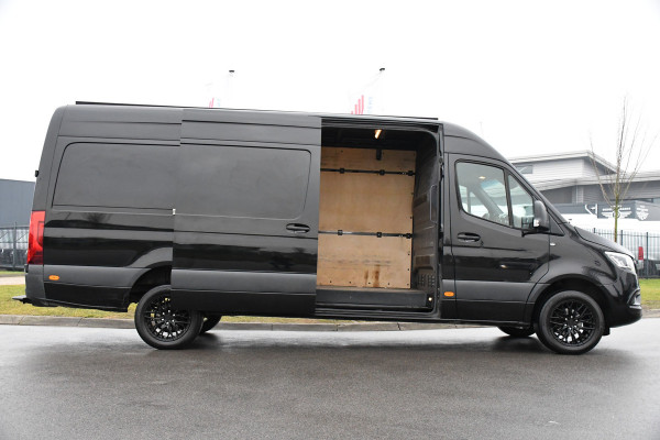 Mercedes-Benz Sprinter 319 V6 3.0 CDI L3H2 Black Edition Camera, Cruise, Carplay, LED, 10,5'' Mbux, 3500kg Trekhaak, Automaat, 190pk, Uniek!