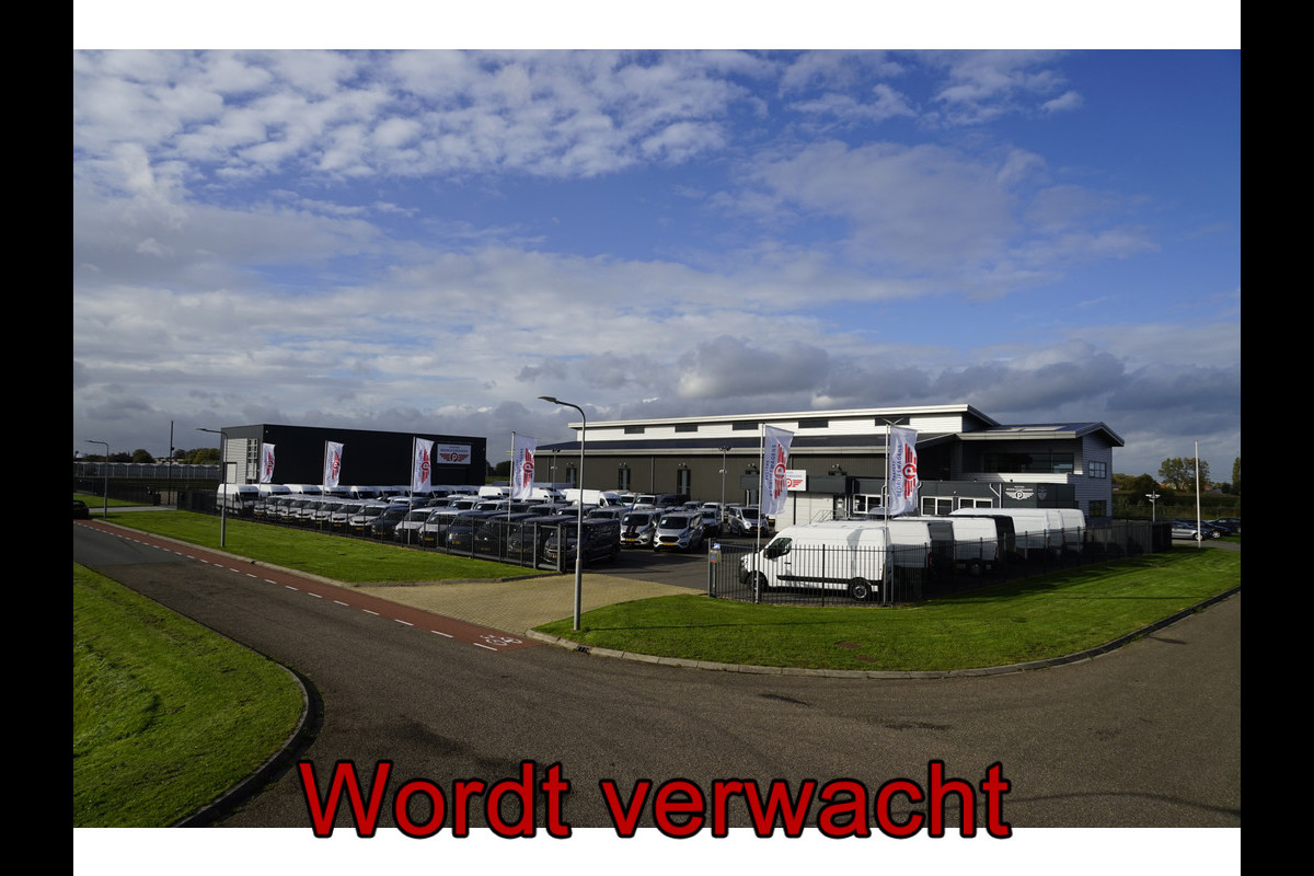 Mercedes-Benz Sprinter 316 2.2 CDI L2H2 PB Edition Camera, Cruise, Carplay, Stoelverwarming, Leder, Trekhaak, Multimedia, 164pk, Automaat, Uniek!