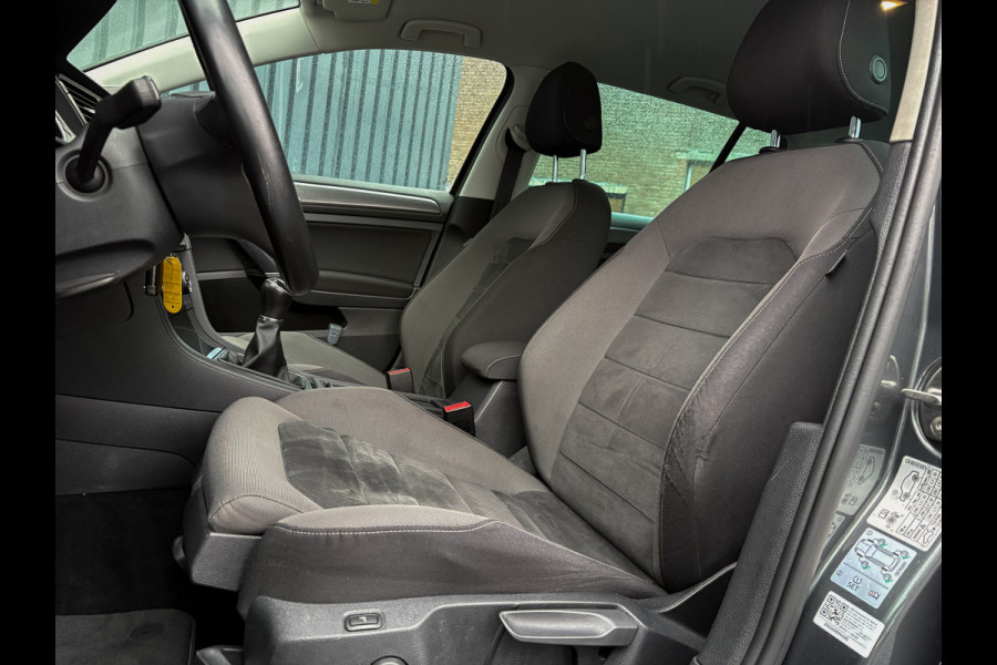 Volkswagen Golf Variant 1.5 TSI Comfortline Business | Camera | Trekhaak | Stoelverw. | Prijs Rijklaar!!