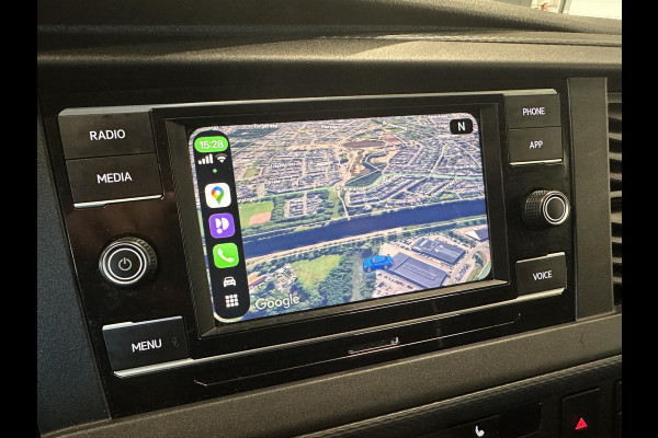 Volkswagen Transporter 2.0 TDI L1H1 110 pk Airco Cruise Control Trekhaak Navi