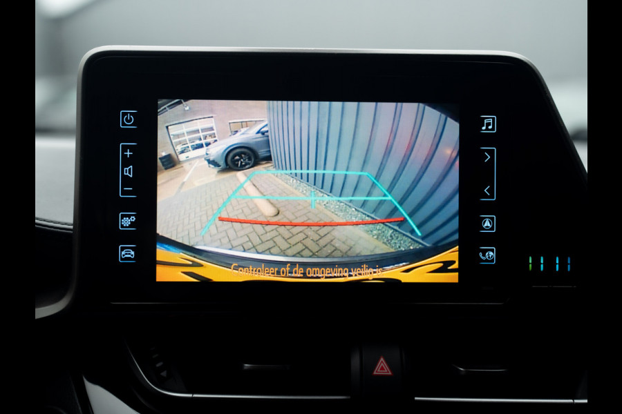 Toyota C-HR 1.2 Dynamic | Leder | Stoelverw. | Camera | Prijs Rijklaar!!