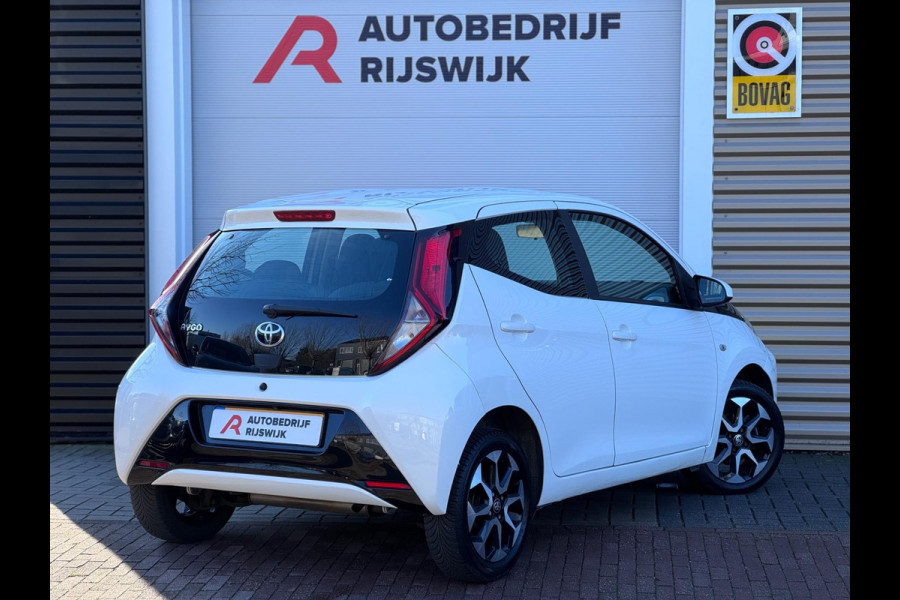 Toyota Aygo 1.0 VVT-i x-joy Navi/Camera/Xenon