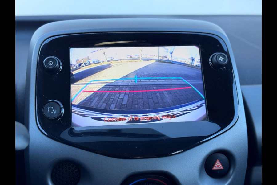 Toyota Aygo 1.0 VVT-i x-joy Navi/Camera/Xenon