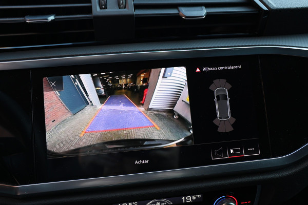 Audi Q3 35 TFSI Pro Line | Panoramadak | ACC | Side Assist | Lane Assist | Stoelverwarming | Camera | CarPlay | Keyless Go | Virtual Cockpit | F1 Flippers | Inc BTW | Nieuwe APK