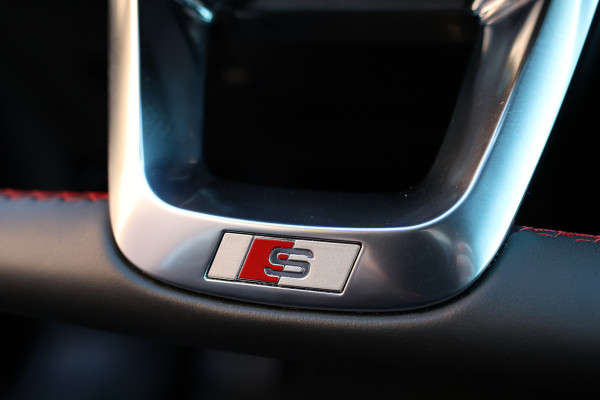 Audi Q3 35 TFSI Pro Line | Panoramadak | ACC | Side Assist | Lane Assist | Stoelverwarming | Camera | CarPlay | Keyless Go | Virtual Cockpit | F1 Flippers | Inc BTW | Nieuwe APK