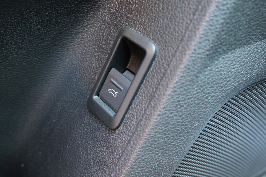 Audi Q3 35 TFSI Pro Line | Panoramadak | ACC | Side Assist | Lane Assist | Stoelverwarming | Camera | CarPlay | Keyless Go | Virtual Cockpit | F1 Flippers | Inc BTW | Nieuwe APK