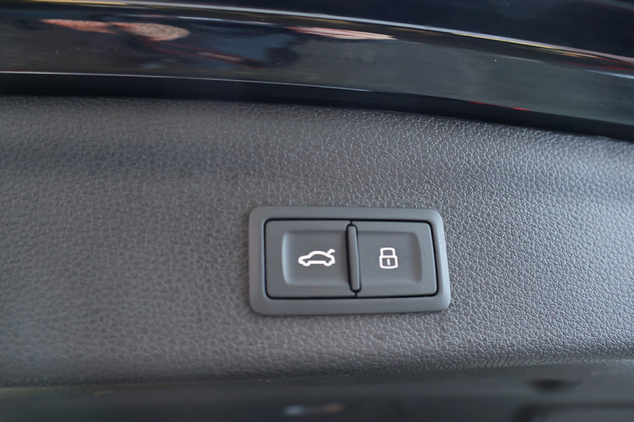 Audi Q3 35 TFSI Pro Line | Panoramadak | ACC | Side Assist | Lane Assist | Stoelverwarming | Camera | CarPlay | Keyless Go | Virtual Cockpit | F1 Flippers | Inc BTW | Nieuwe APK