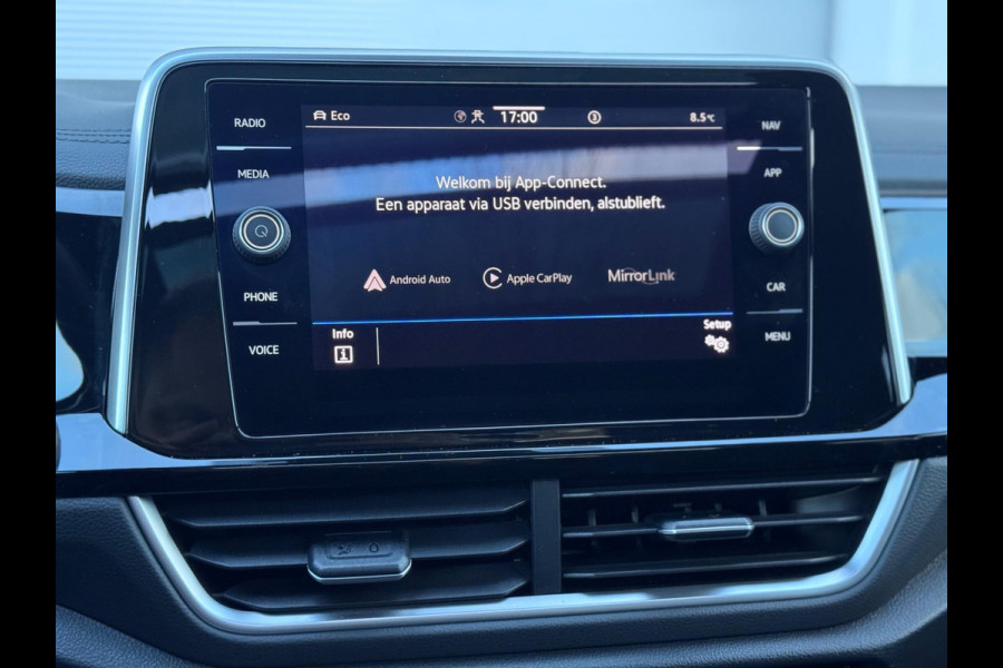 Volkswagen T-Roc 1.5 TSI R-Line Pano/Camera/Blindspot