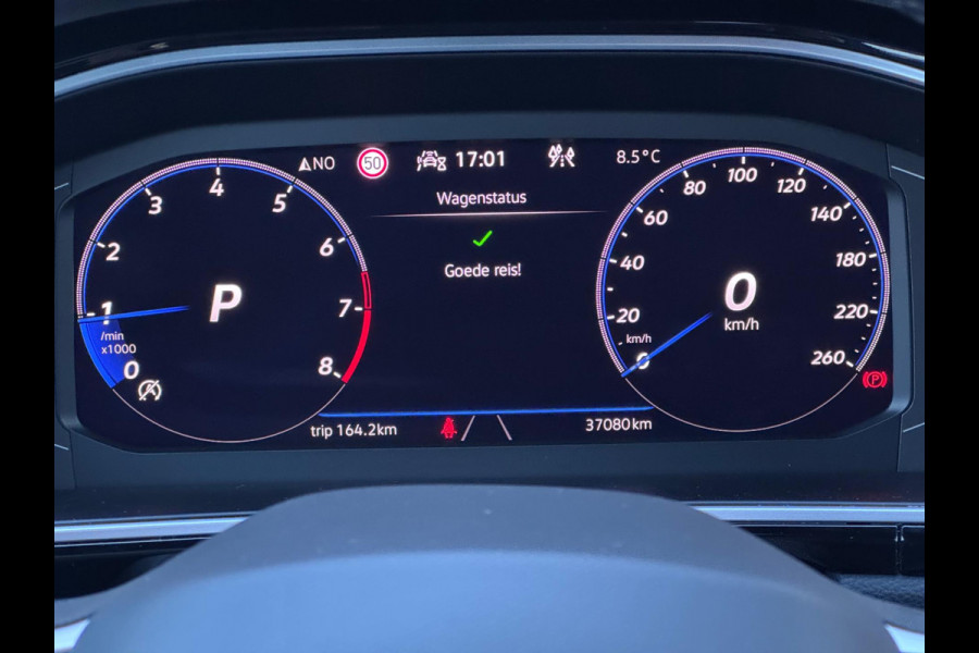 Volkswagen T-Roc 1.5 TSI R-Line Pano/Camera/Blindspot