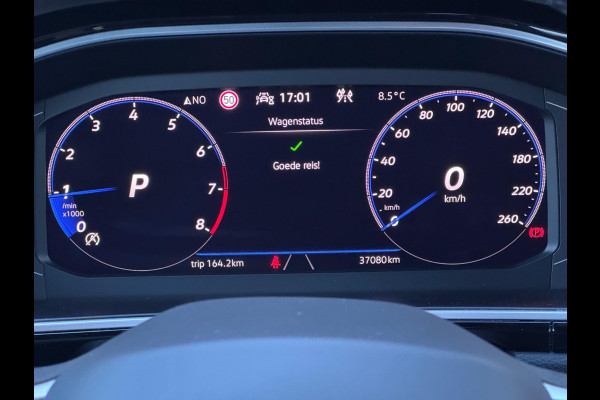 Volkswagen T-Roc 1.5 TSI R-Line Pano/Camera/Blindspot