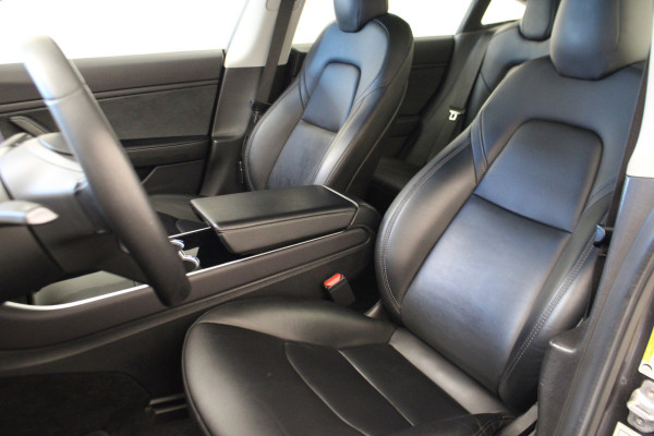 Tesla Model 3 Performance AWD 75 kWh Pano/leder