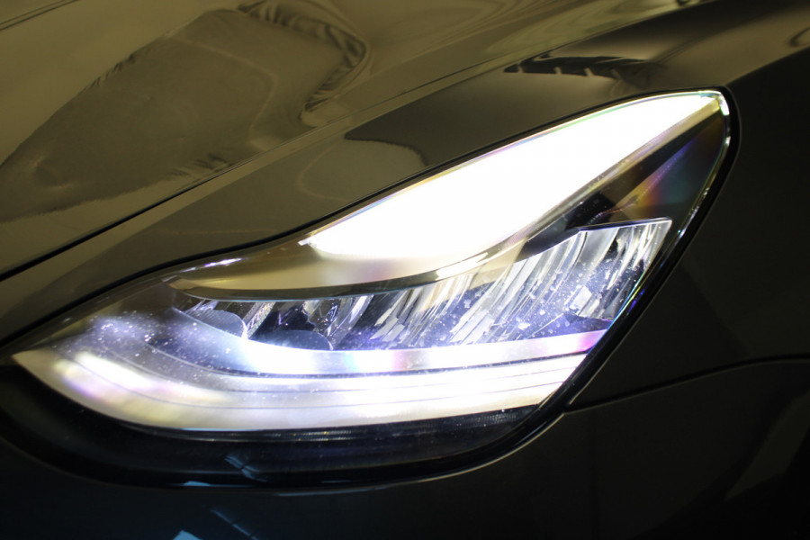 Tesla Model 3 Performance AWD 75 kWh Pano/leder