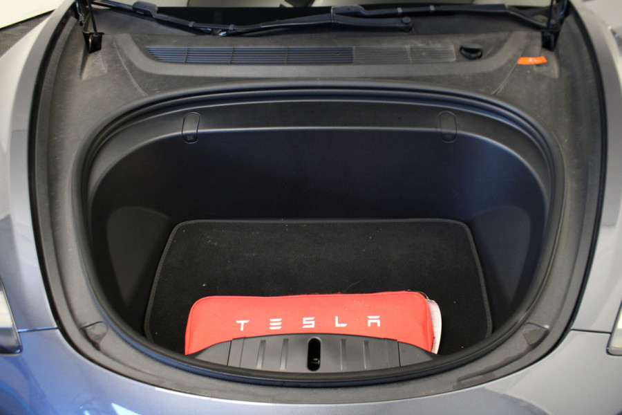 Tesla Model 3 Performance AWD 75 kWh Pano/leder