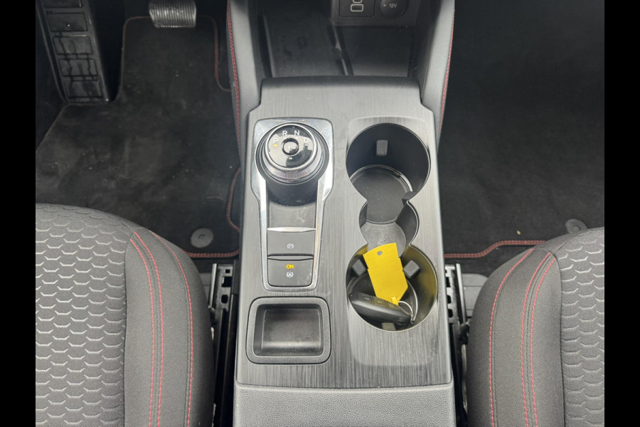 Ford Kuga 2.5 PHEV ST-Line | Nieuw Model | Orig. NL auto | Wegklapbare trekhaak | Winter Pack | 2.100kg trekgewicht | Achteruitrijcamera