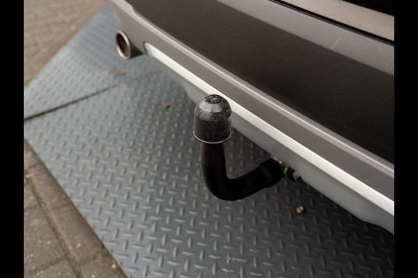 BMW X1 sDrive20i High Executive | Trekhaak afnb. | Panodak | Head Up | Camera | Elk. A-klep | Leder | Prijs Rijklaar!!