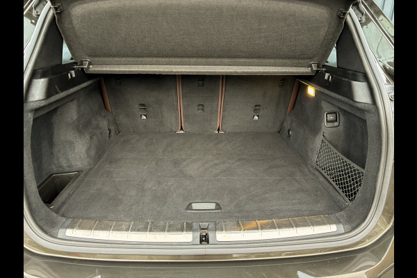 BMW X1 sDrive20i High Executive | Trekhaak afnb. | Panodak | Head Up | Camera | Elk. A-klep | Leder | Prijs Rijklaar!!