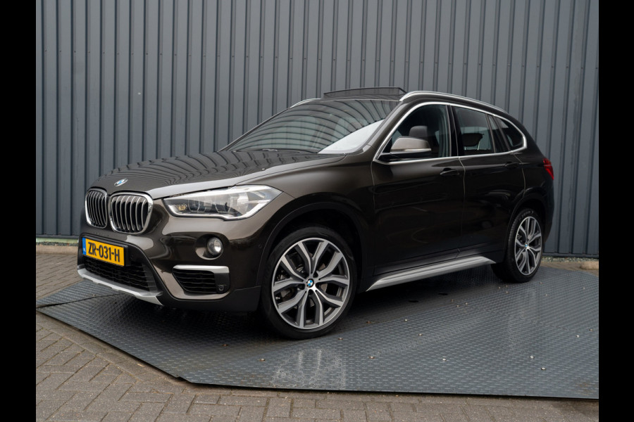 BMW X1 sDrive20i High Executive | Trekhaak afnb. | Panodak | Head Up | Camera | Elk. A-klep | Leder | Prijs Rijklaar!!