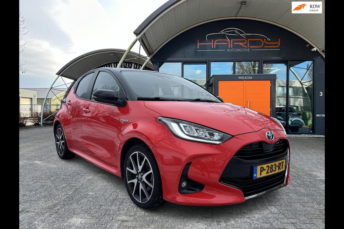 Toyota Yaris 1.5 Hybrid Launch Edition Dealer Auto Fabrieksgarantie!