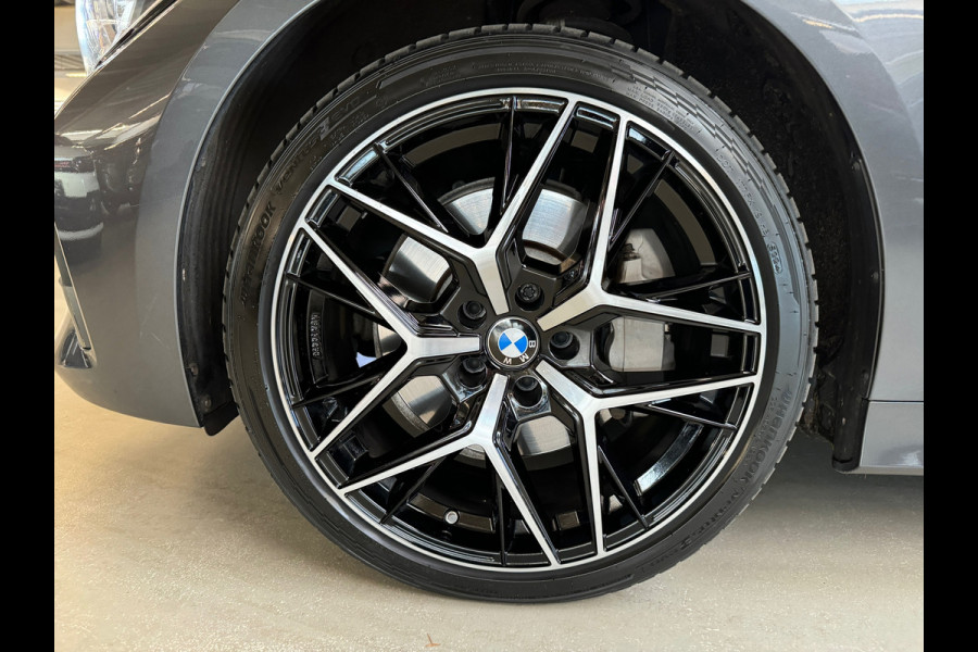 BMW 3-serie 330e High Executive Leder|CarPlay|NL Auto|NAP
