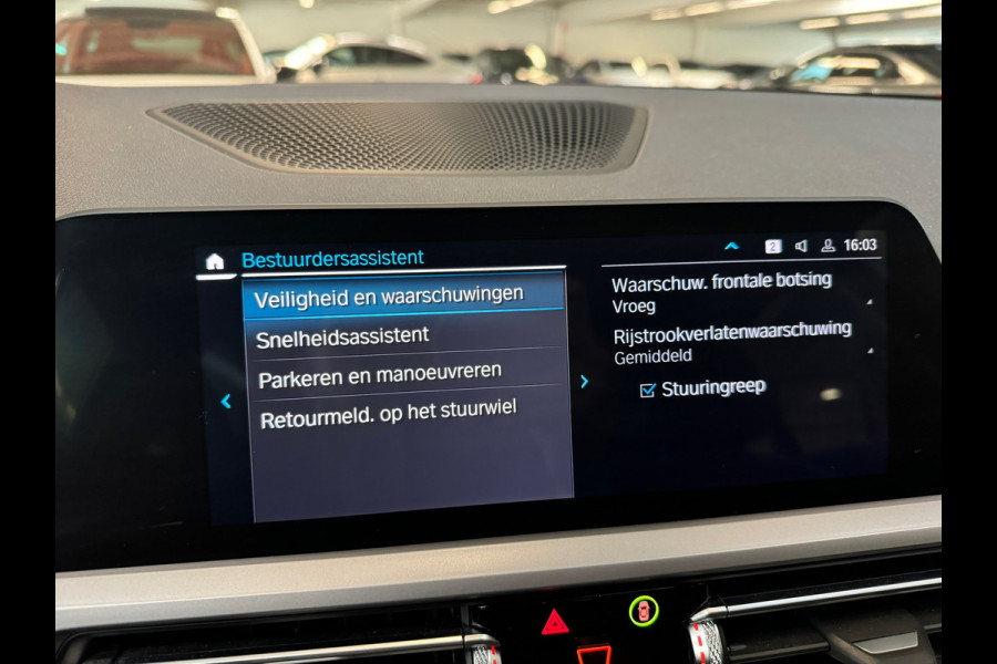 BMW 3-serie 330e High Executive Leder|CarPlay|NL Auto|NAP