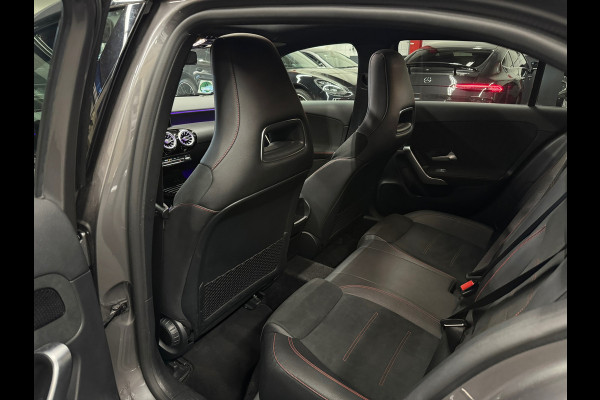 Mercedes-Benz A-Klasse 200 AMG Pano|Night|Sfeer|Burm|A35 Pack