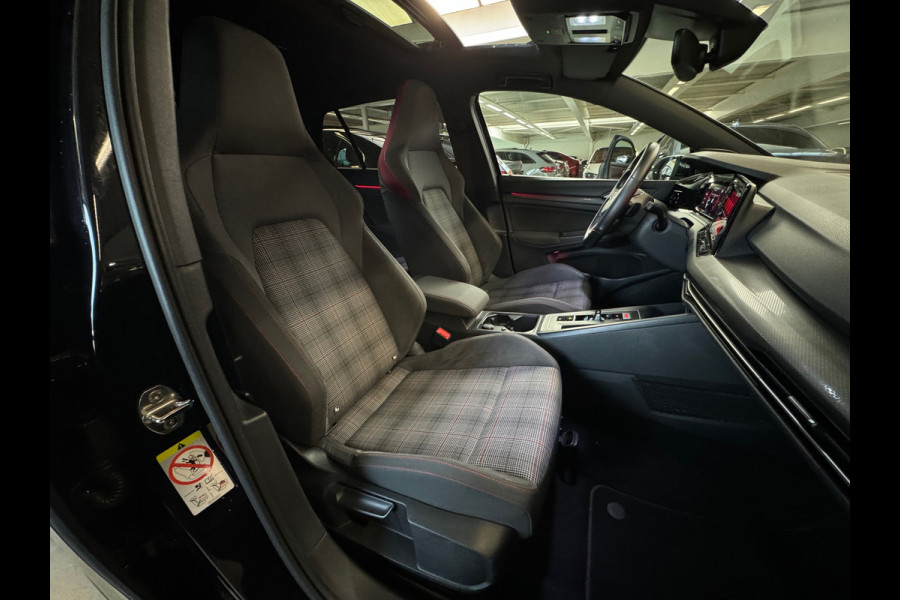 Volkswagen Golf 2.0 TSI GTI Pano|H/K|Keyless|IQ|Mistlampen