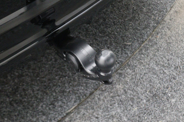 Porsche Cayenne 3.0 E-Hybrid Platinum Edition Sport Chrono Plus, Panoramadak, Luchtvering, Trekhaak, BOSE, 21"