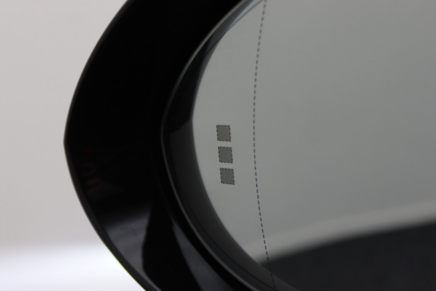 Porsche Cayenne 3.0 E-Hybrid Platinum Edition Sport Chrono Plus, Panoramadak, Luchtvering, Trekhaak, BOSE, 21"