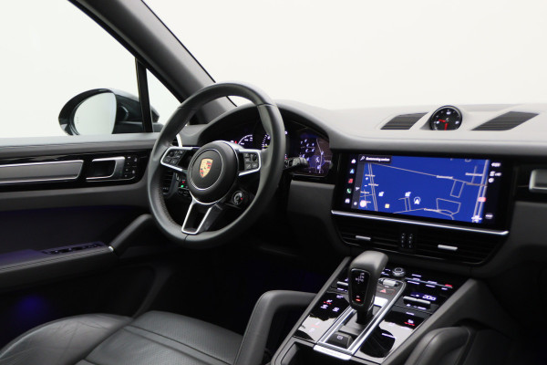 Porsche Cayenne 3.0 E-Hybrid Platinum Edition Sport Chrono Plus, Panoramadak, Luchtvering, Trekhaak, BOSE, 21"