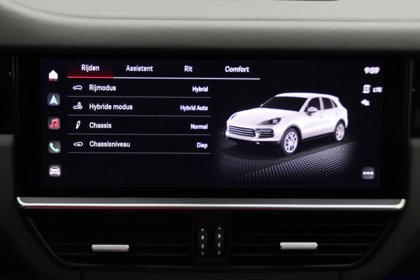Porsche Cayenne 3.0 E-Hybrid Platinum Edition Sport Chrono Plus, Panoramadak, Luchtvering, Trekhaak, BOSE, 21"
