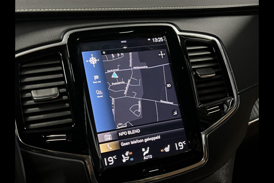 Volvo XC90 2.0 T8 Recharge AWD Inscription Luchtvering | Stoel ventilatie | Open dak | Trekhaak | 360 camera | Stuur-/stoelverwarming | Head-up