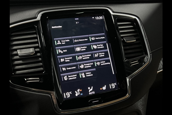 Volvo XC90 2.0 T8 Recharge AWD Inscription Luchtvering | Stoel ventilatie | Open dak | Trekhaak | 360 camera | Stuur-/stoelverwarming | Head-up